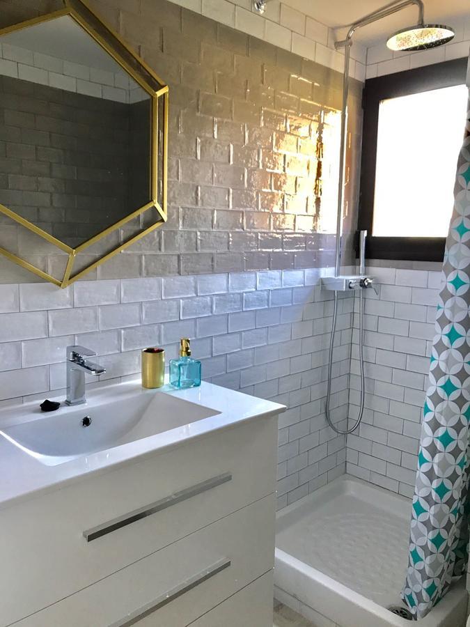 Luxury House 110 M2 On The Beach, Pool, Parking Торремолинос Экстерьер фото